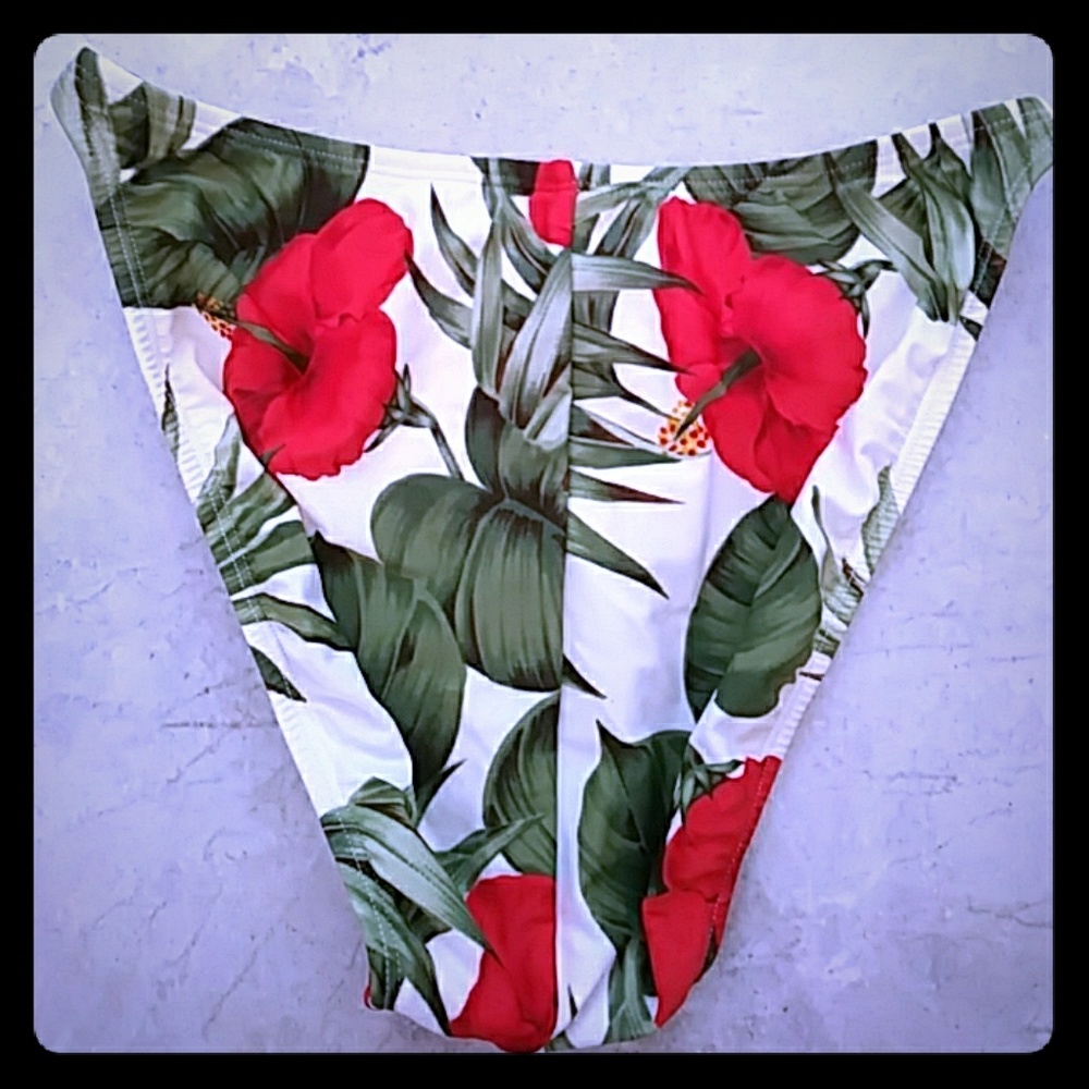 Bikini Bottom - image 2